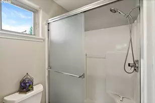 8325 SW Seneca St, Tualatin, OR 97062 - Photo 22