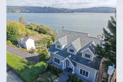 1368 Bayview St, North Bend, OR 97459 - Photo 1