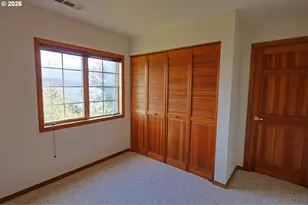 1368 Bayview St, North Bend, OR 97459 - Photo 28