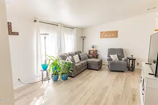 2840 NE 45th St, Lincoln City, OR 97367 - Photo 6