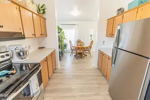 2840 NE 45th St, Lincoln City, OR 97367 - Photo 12