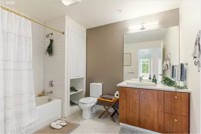 1926 W Burnside St #301, Portland, OR 97209 - Photo 18