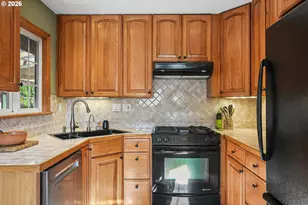 2508 NE 121st Ave, Portland, OR 97220 - Photo 12