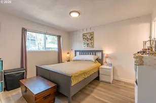 9715 SE Ramona St, Portland, OR 97266 - Photo 12