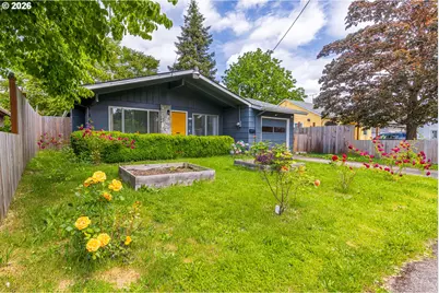 9715 SE Ramona St, Portland, OR 97266 - Photo 1