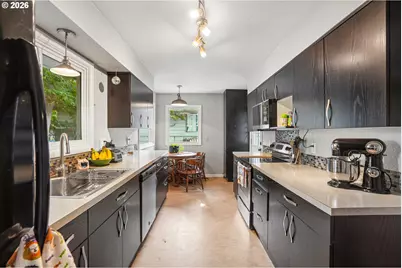 730 20th St NE, Salem, OR 97301 - Photo 18