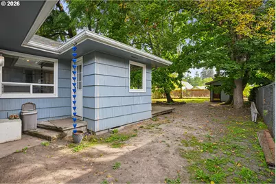 730 20th St NE, Salem, OR 97301 - Photo 24