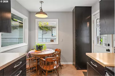 730 20th St NE, Salem, OR 97301 - Photo 20