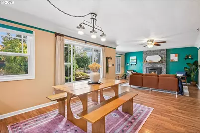 611 SE 146th Ave, Portland, OR 97233 - Photo 10