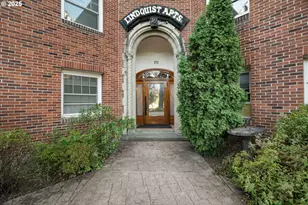 711 NE Randall Ave, Portland, OR 97232 - Photo 2