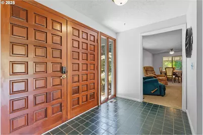 9151 SE Hideaway Ct, Damascus, OR 97089 - Photo 8