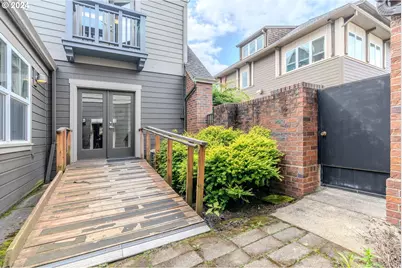 1510 NE Village St, Fairview, OR 97024 - Photo 32