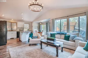 18034 Witchhazel Ln, Bend, OR 97707 - Photo 6