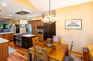 6065 Cherry Heights Rd, The Dalles, OR 97058 - Photo 22