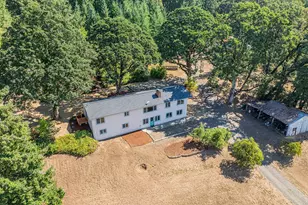 14075 NE North Valley Rd, Newberg, OR 97132 - Photo 2