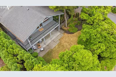 2665 SW Sherwood Dr, Portland, OR 97201 - Photo 34