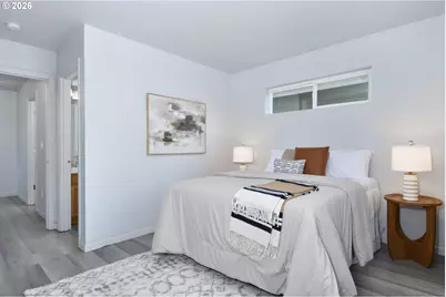2546 SE 111th Ave, Portland, OR 97266 - Photo 10