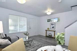 2546 SE 111th Ave, Portland, OR 97266 - Photo 4