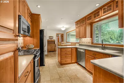230 Park Dr, Oregon City, OR 97045 - Photo 10