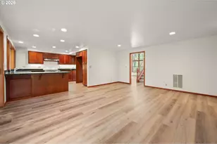 24520 Trillium Ln, Elmira, OR 97437 - Photo 16