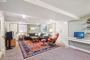 2647 SW Montgomery Dr, Portland, OR 97201 - Photo 38