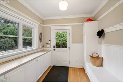 2647 SW Montgomery Dr, Portland, OR 97201 - Photo 22