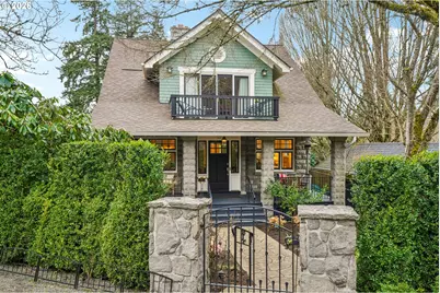 2647 SW Montgomery Dr, Portland, OR 97201 - Photo 2