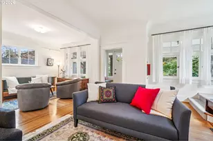 2647 SW Montgomery Dr, Portland, OR 97201 - Photo 10