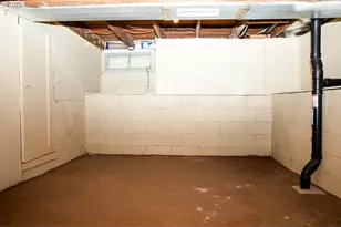 429 NE 79th Ave, Portland, OR 97213 - Photo 22