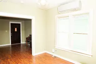 429 NE 79th Ave, Portland, OR 97213 - Photo 8