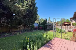 5880 SE Snowberry Ct, Hillsboro, OR 97123 - Photo 22
