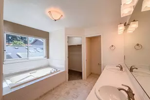 5880 SE Snowberry Ct, Hillsboro, OR 97123 - Photo 16