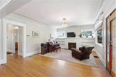 5616 NE Garfield Ave, Portland, OR 97211 - Photo 8