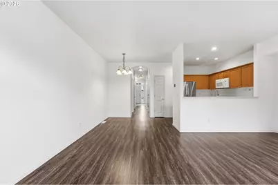 17290 SW Berkeley Ln, Beaverton, OR 97003 - Photo 10