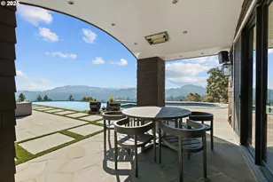 2088 Crest Dr, Lake Oswego, OR 97034 - Photo 42