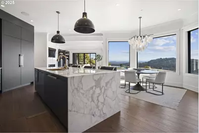 2088 Crest Dr, Lake Oswego, OR 97034 - Photo 16