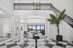 2088 Crest Dr, Lake Oswego, OR 97034 - Photo 10