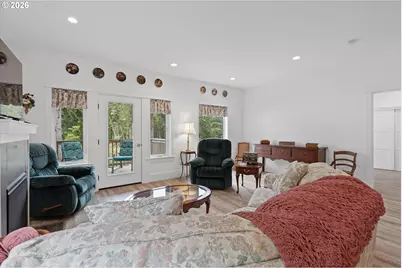 2992 NE 26th St, Lincoln City, OR 97367 - Photo 14