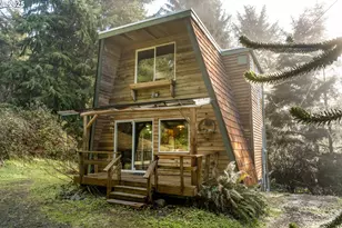 9335 NE 21st Ave, Rockaway Beach, OR 97136 - Photo 2