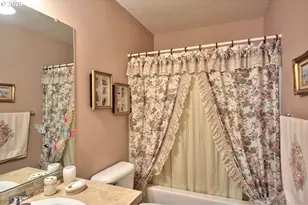 8638 NE Adlington St, Hillsboro, OR 97006 - Photo 22