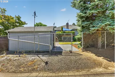 3317 SW 26th St, Gresham, OR 97080 - Photo 42
