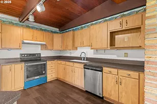 53874 Fishtrap Rd, Myrtle Point, OR 97458 - Photo 14