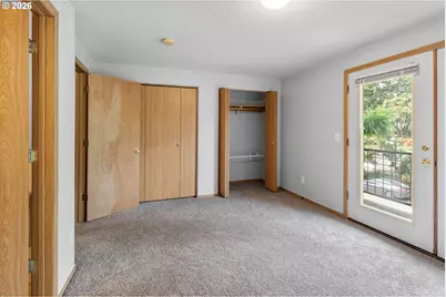39344 Hood St, Sandy, OR 97055 - Photo 10