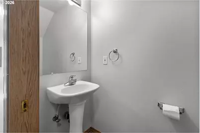 39344 Hood St, Sandy, OR 97055 - Photo 8
