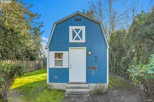 234 NE Grant St, Hillsboro, OR 97124 - Photo 26