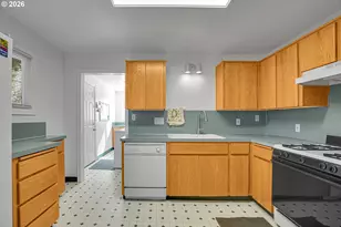 234 NE Grant St, Hillsboro, OR 97124 - Photo 10