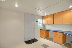 234 NE Grant St, Hillsboro, OR 97124 - Photo 24