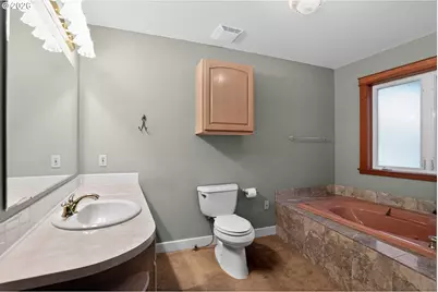 837 NE 67th Ave, Hillsboro, OR 97124 - Photo 14