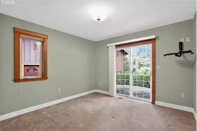 837 NE 67th Ave, Hillsboro, OR 97124 - Photo 12