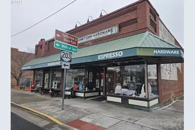 206 S Main St, Union, OR 97883 - Photo 2
